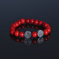 En Bracelet en plata de ley con caras oxidadas y cuentas naturales de turmalina roja