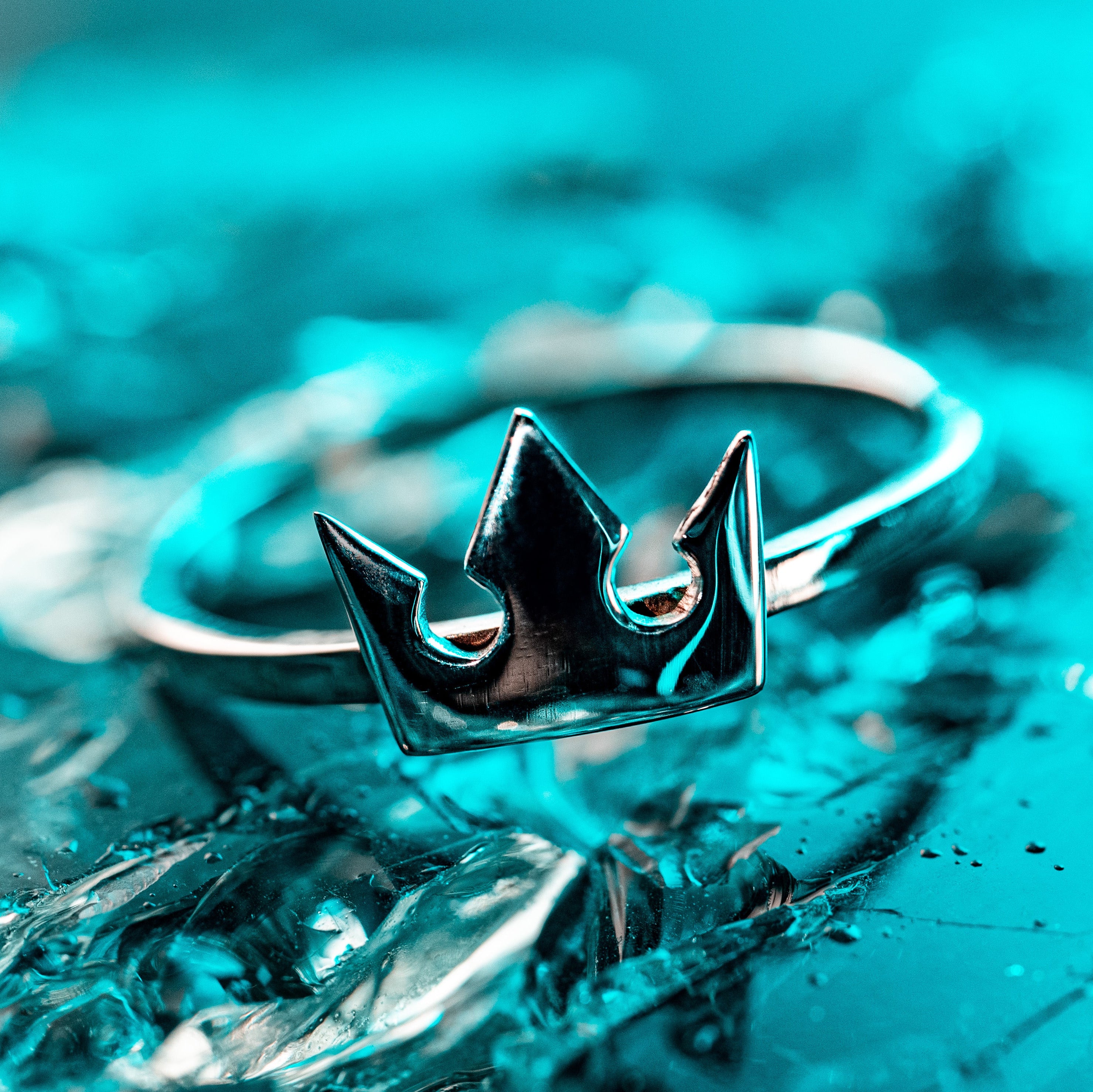 Detail of Korona ring showing crown design in sterling silver